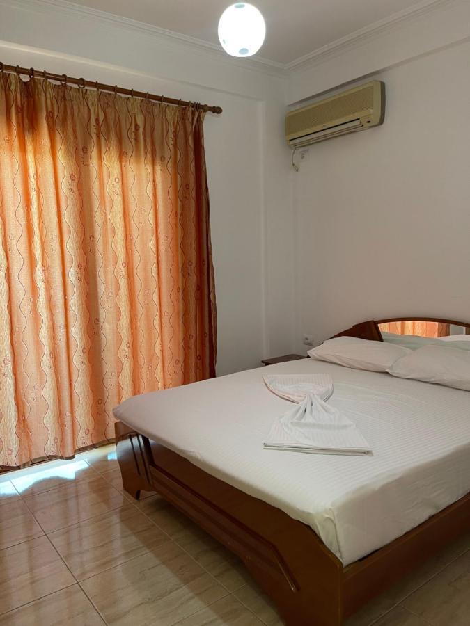 Sun And Sea Apartment Saranda Экстерьер фото