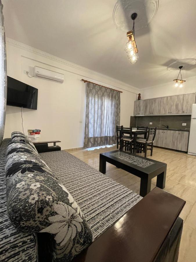 Sun And Sea Apartment Saranda Экстерьер фото