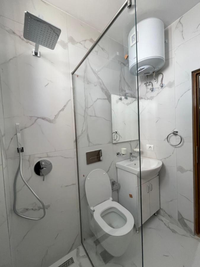 Sun And Sea Apartment Saranda Экстерьер фото